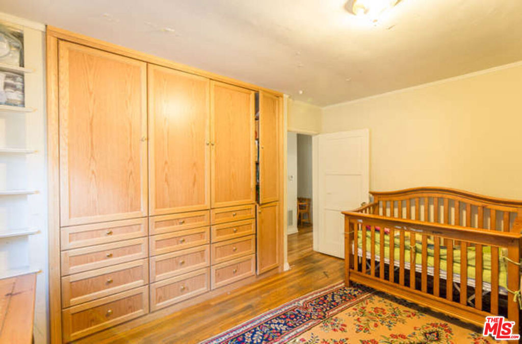 10773 Massachusetts Avenue - Photo 5