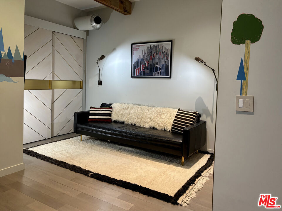 527 Molino Street - Photo 9