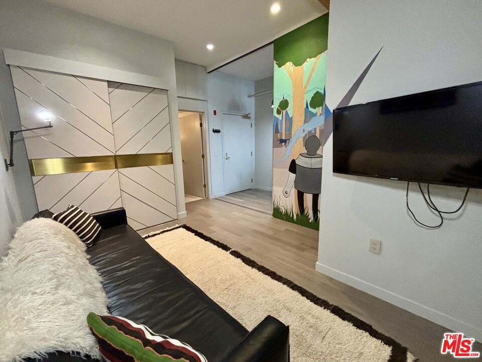 527 Molino Street - Photo 11