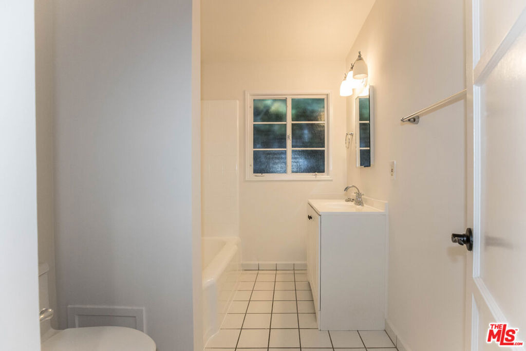 437 Swarthmore Avenue - Photo 9
