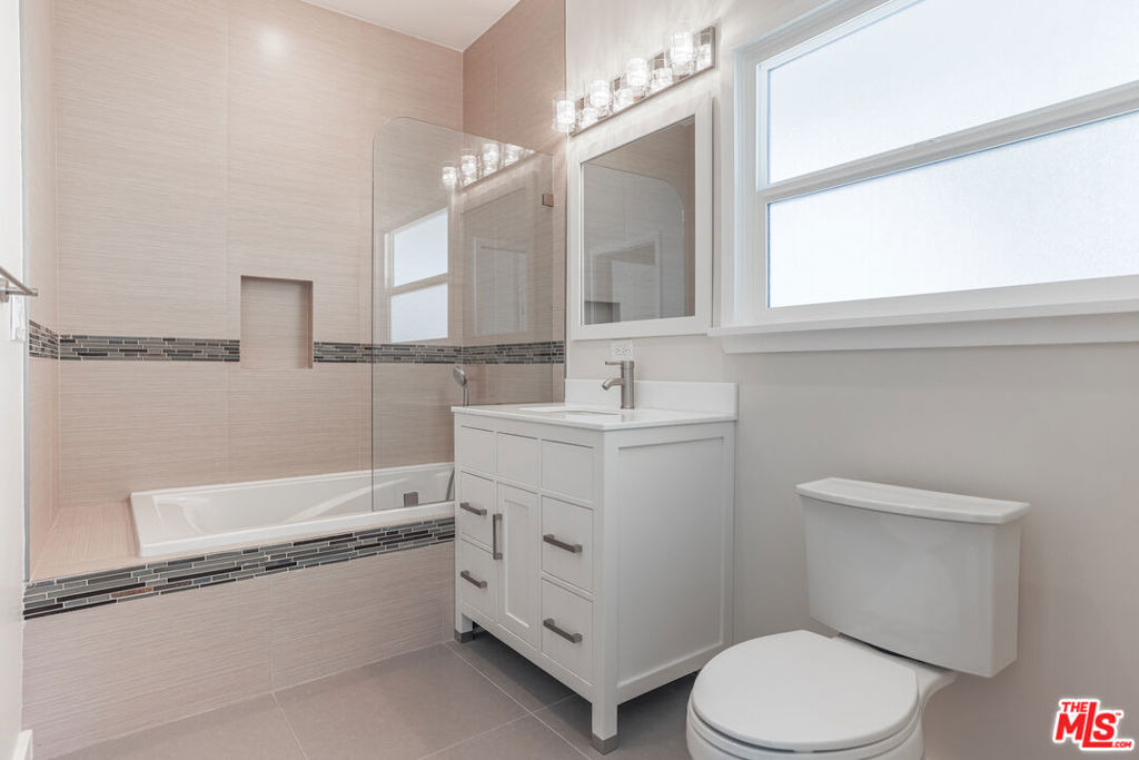 31 Breeze Avenue - Photo 7