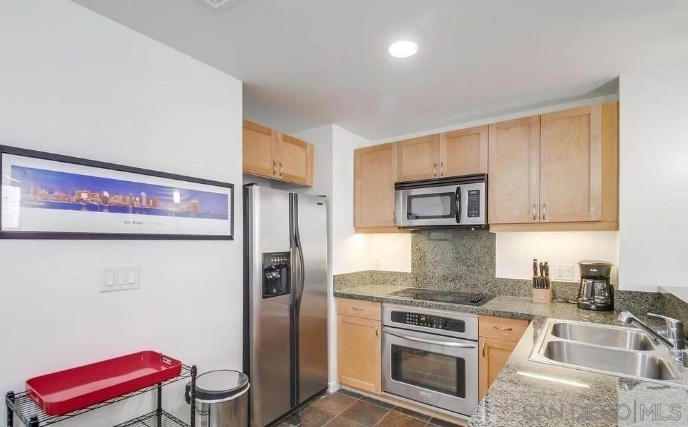 1150 J St - Photo 16