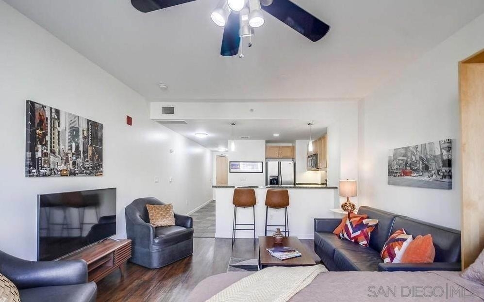 1150 J St - Photo 1