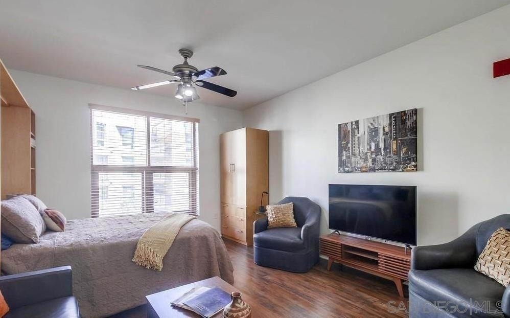 1150 J St - Photo 5