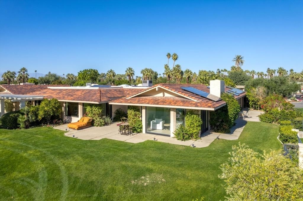 1 Mayfair Drive - Photo 7