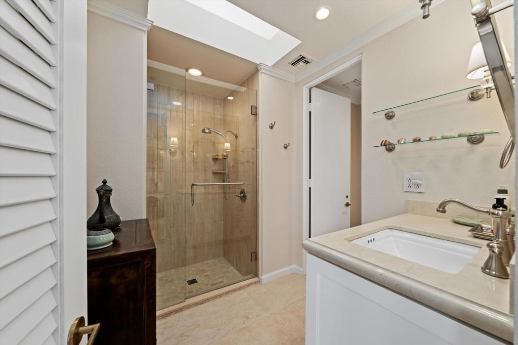 1 Mayfair Drive - Photo 35