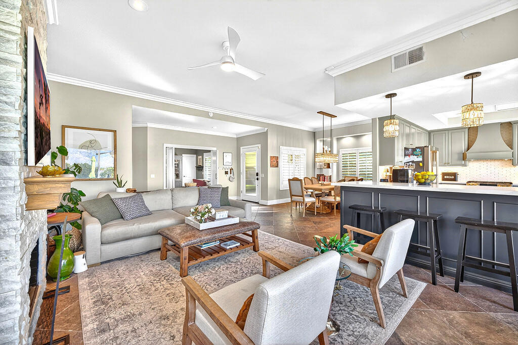 10 Colonial Drive - Photo 20
