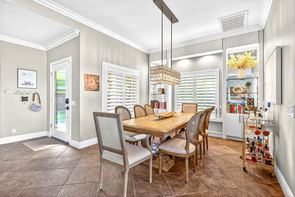 10 Colonial Drive - Photo 7