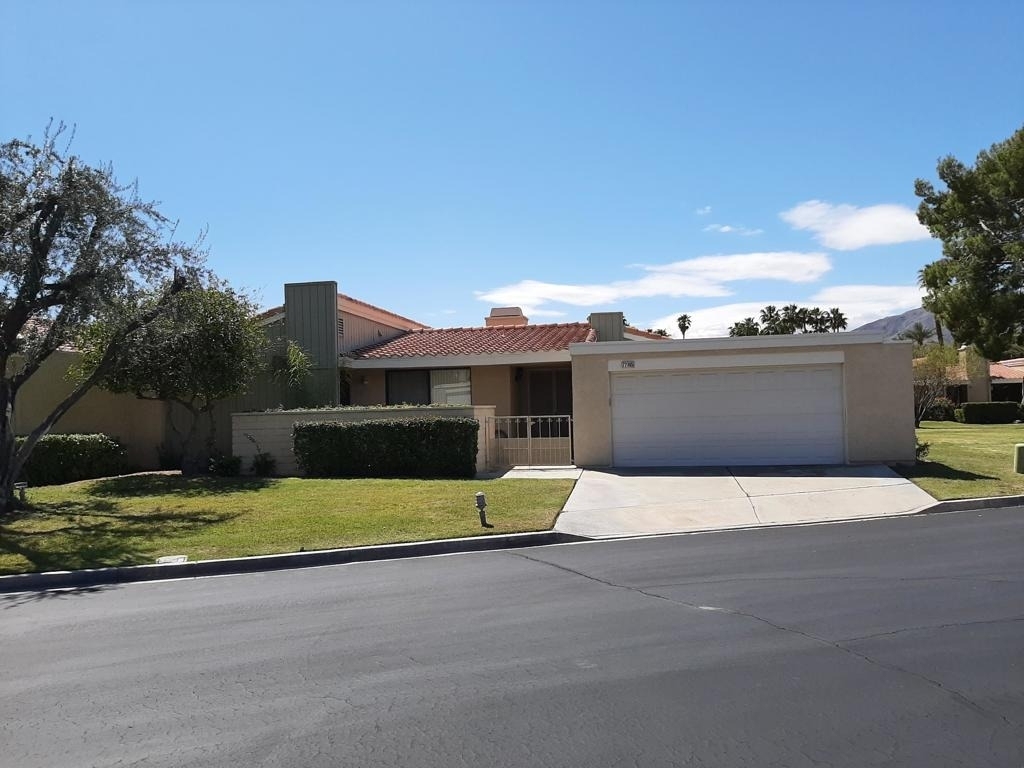 72385 Beverly Way - Photo 6
