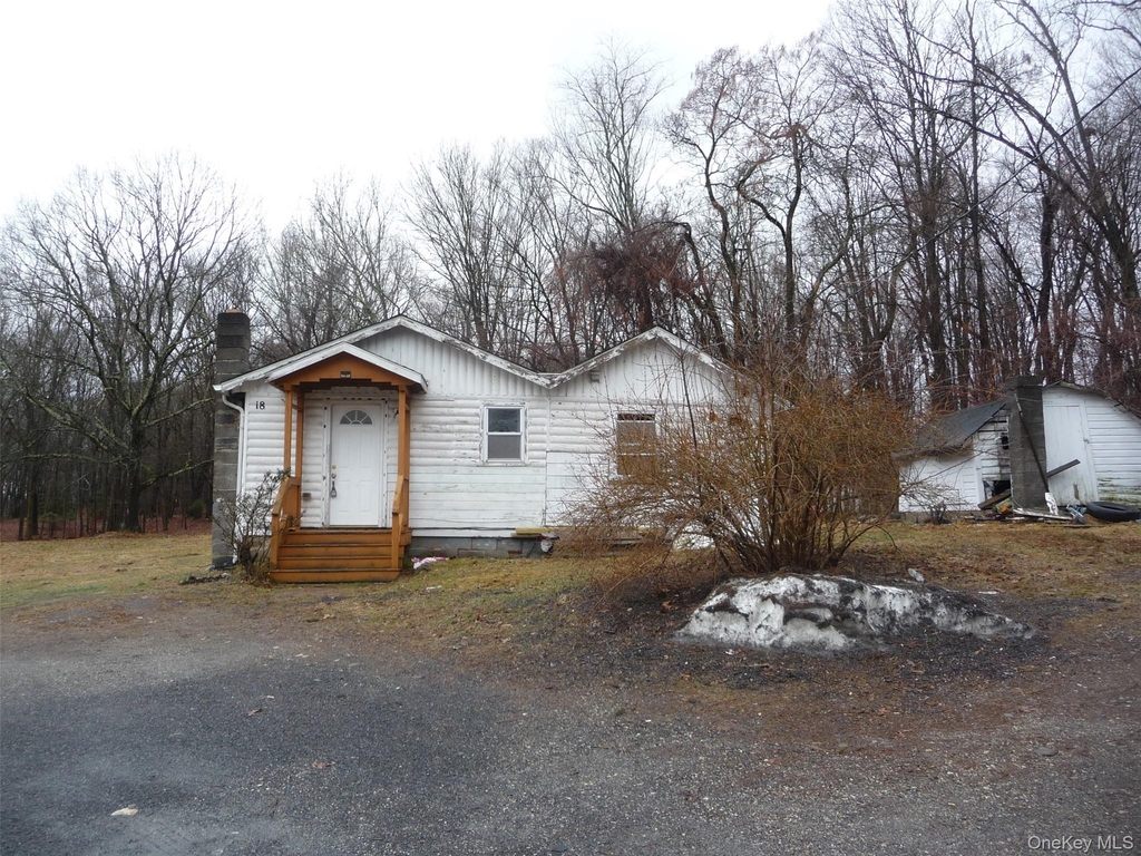 18 Kelly Hill Road - Photo 0