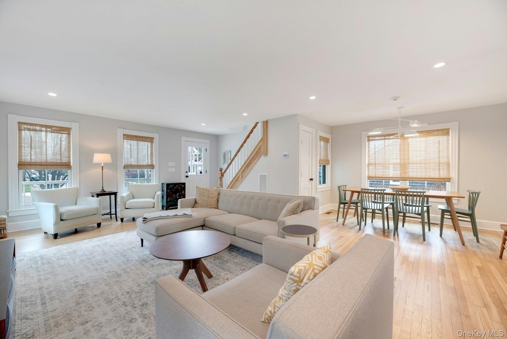 237 6th Street - Photo 2