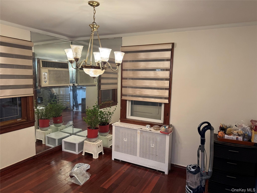8315 Little Neck Parkway - Photo 3