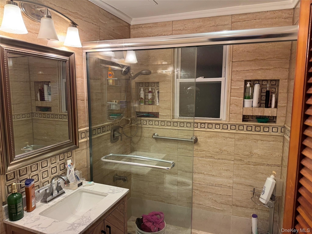 8315 Little Neck Parkway - Photo 2
