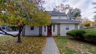 100 Ryckman Avenue - Photo 1