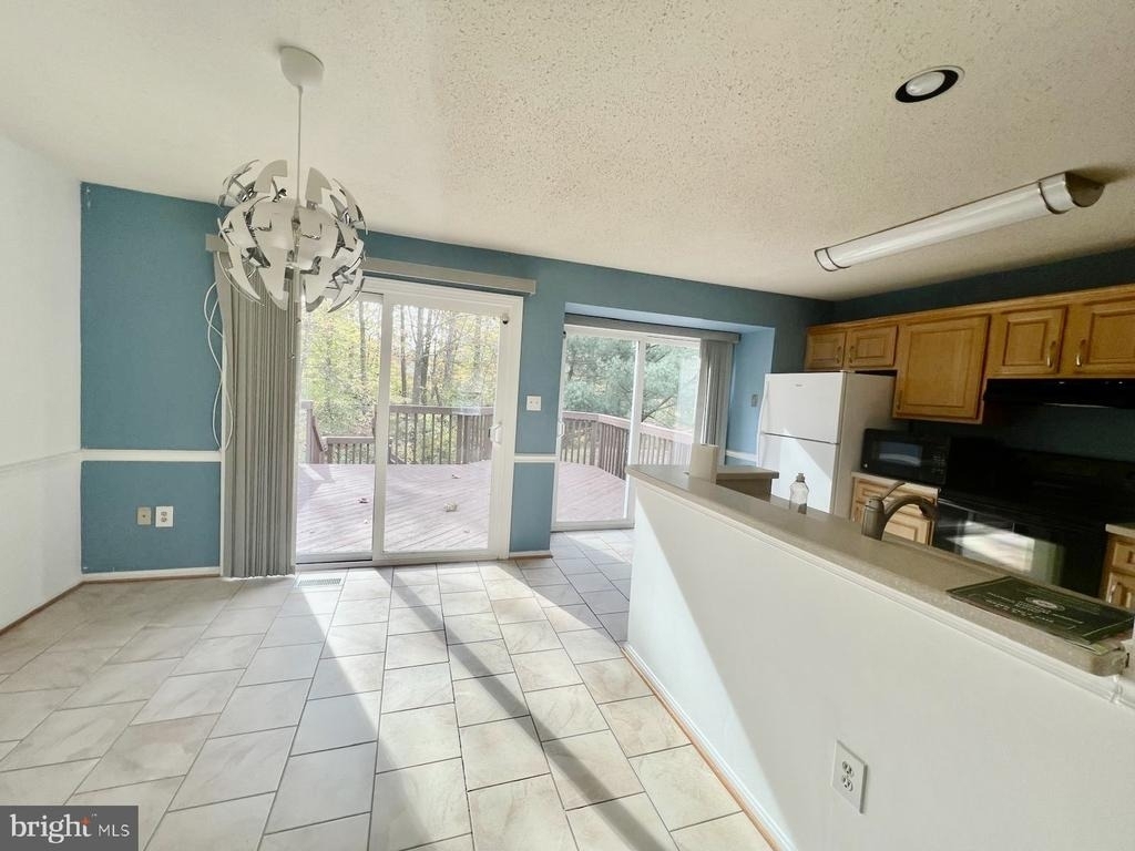11570 Hill Meade Lane - Photo 8