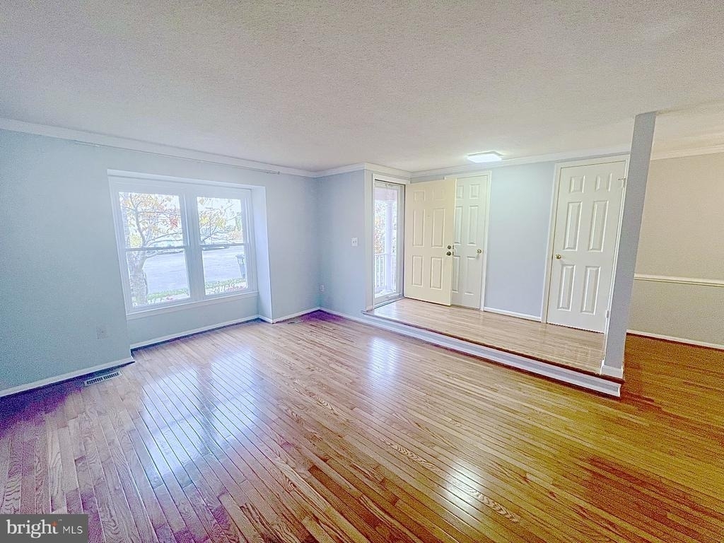 11570 Hill Meade Lane - Photo 4