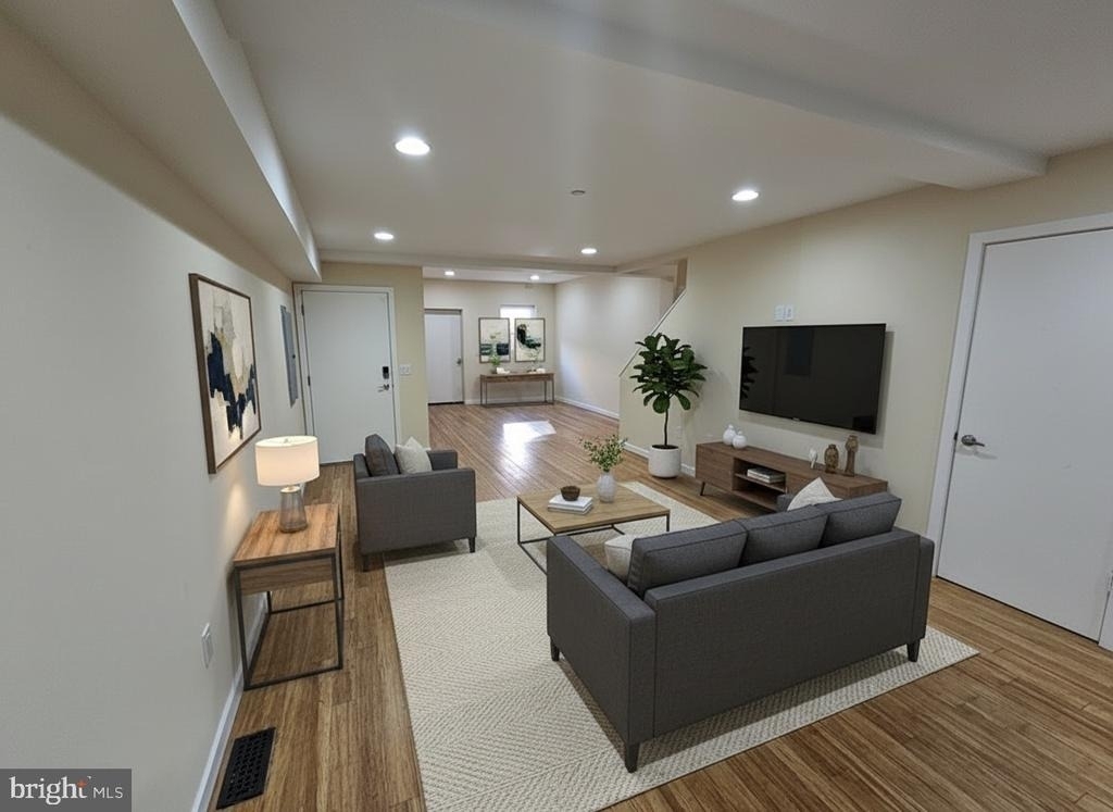 2030 E Dauphin Street - Photo 0