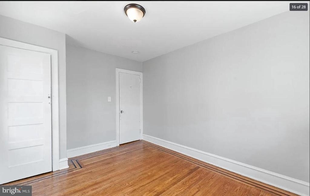5714 N 20th Street - Photo 9