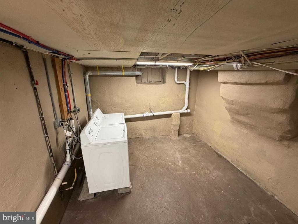 134 W Airy Street - Photo 16