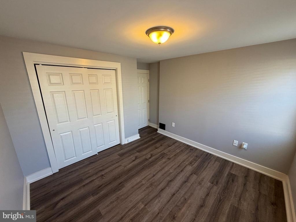 134 W Airy Street - Photo 12