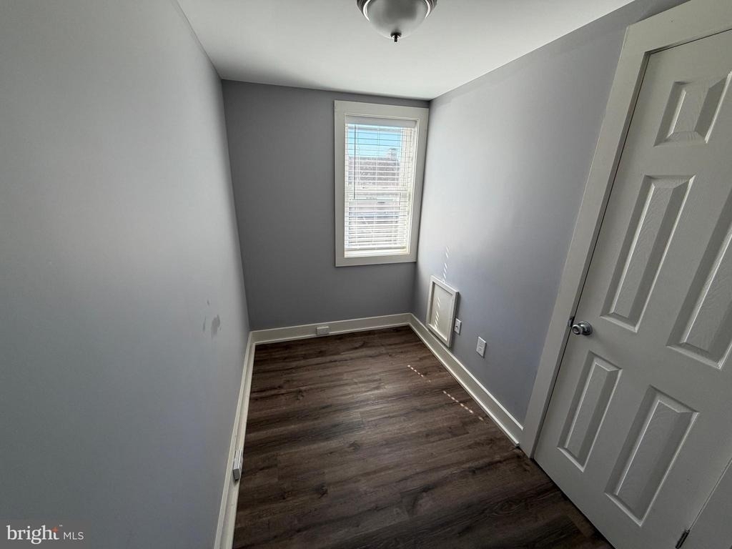 134 W Airy Street - Photo 13