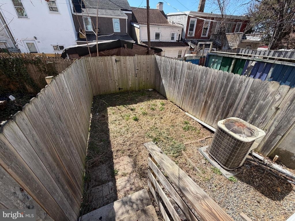 134 W Airy Street - Photo 17