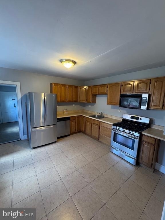 729 E Haverford Road - Photo 3