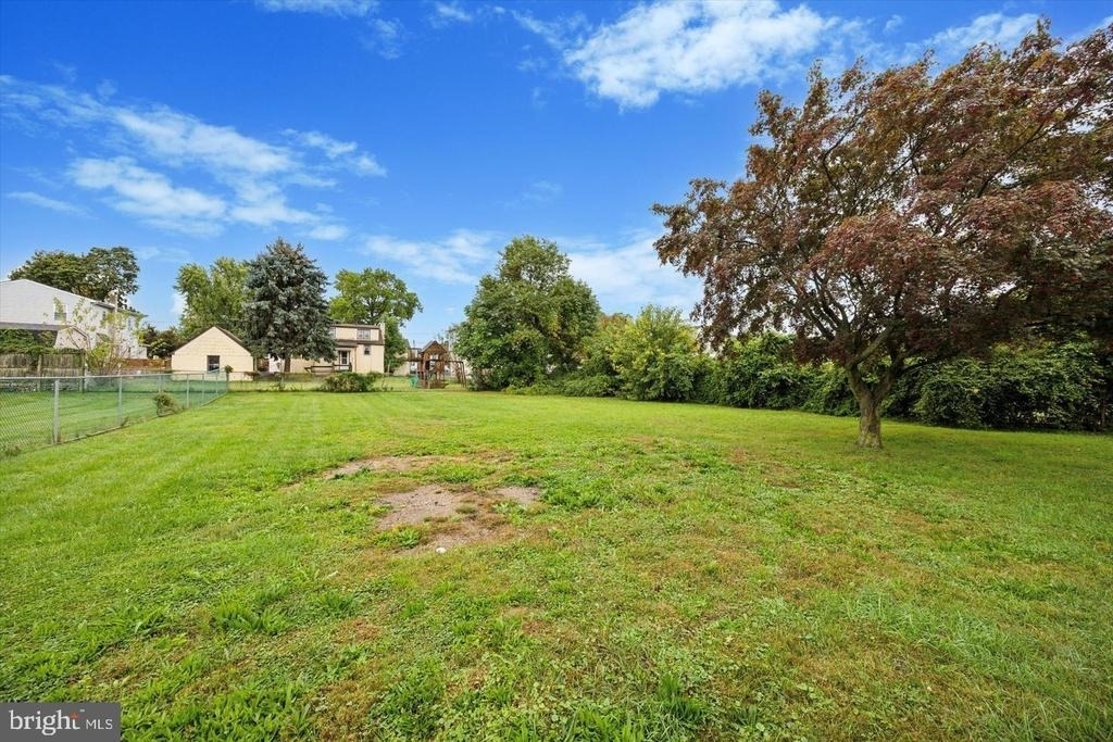 1000 Main Avenue - Photo 3