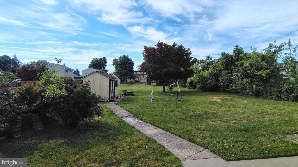 1000 Main Avenue - Photo 2