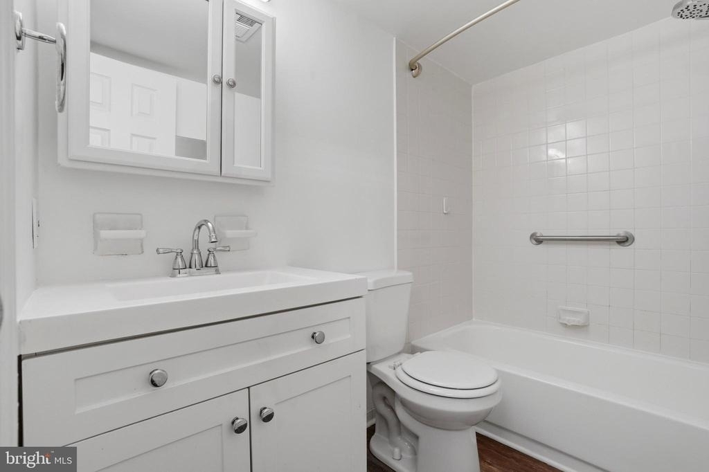 4546 Rosemarie Drive - Photo 10