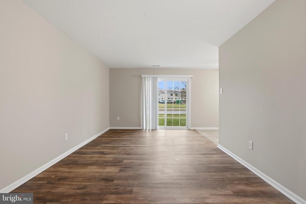 4546 Rosemarie Drive - Photo 2