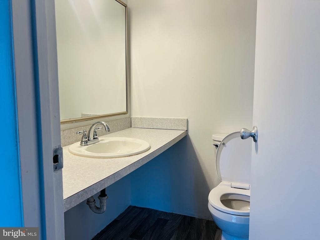 8613 Seasons Way - Photo 17