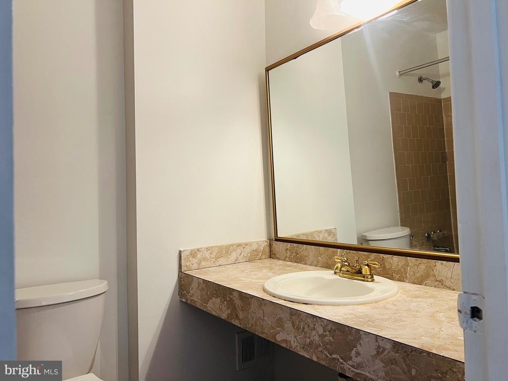 8613 Seasons Way - Photo 21