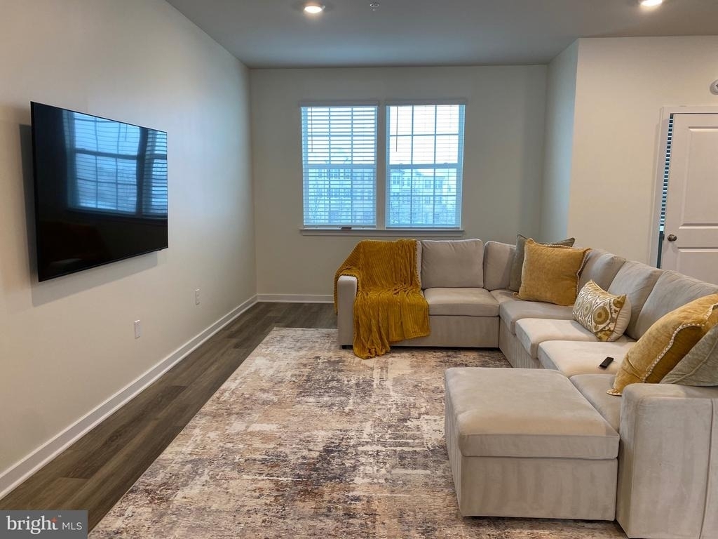 7530 Daybreak Drive - Photo 9
