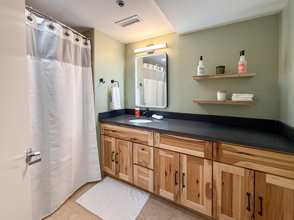 525 W Lafayette Boulevard - Photo 8