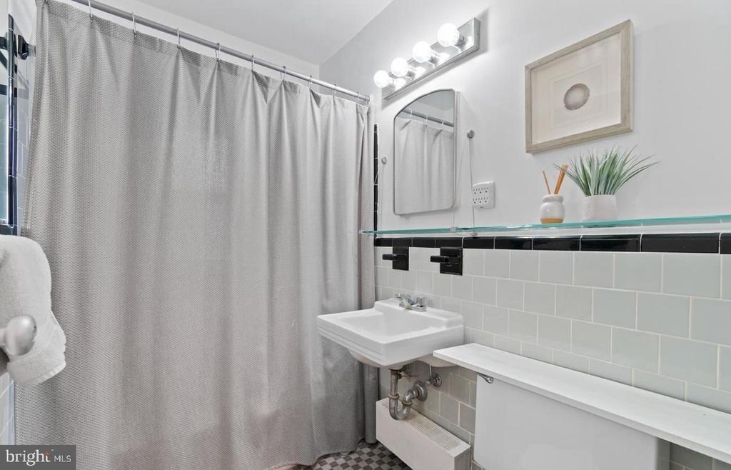 4100 W Street Nw - Photo 6