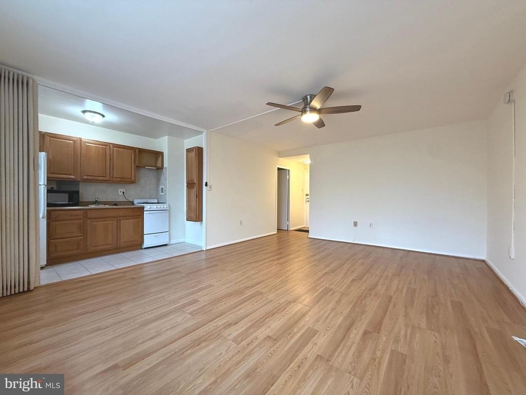 4100 W Street Nw - Photo 3