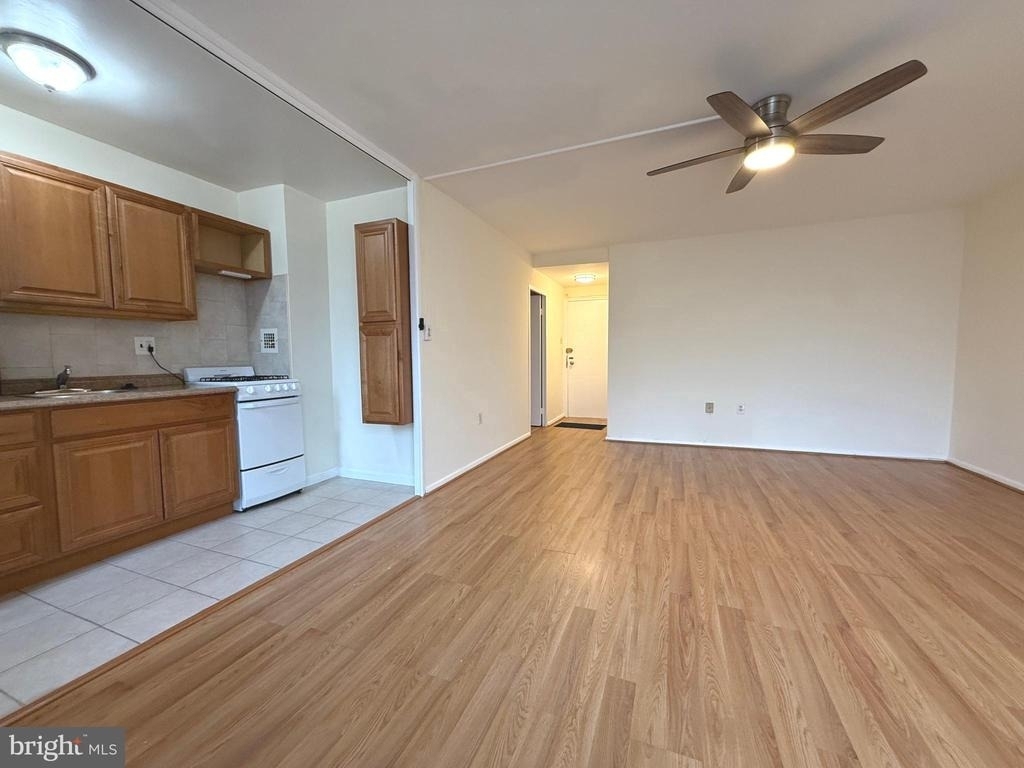 4100 W Street Nw - Photo 4