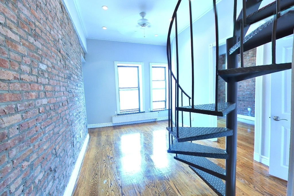 202 East 13th Street - Photo 1