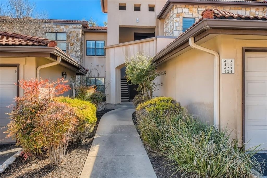 300 San Gabriel Village Blvd - Photo 0
