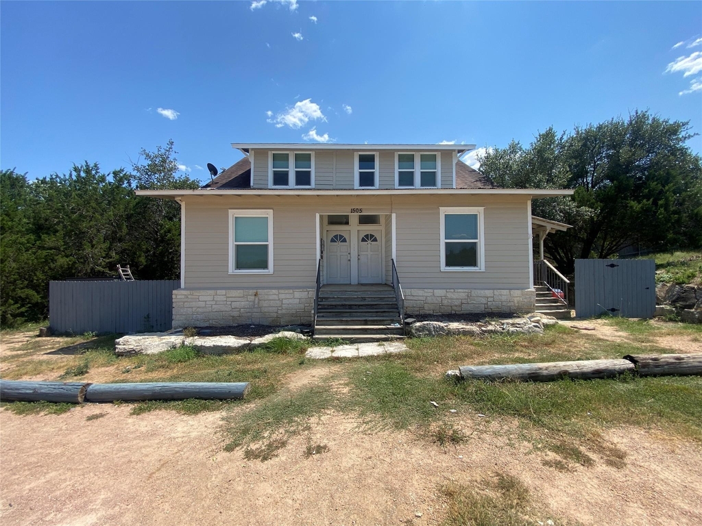 1505 O'reilly Ct - Photo 0