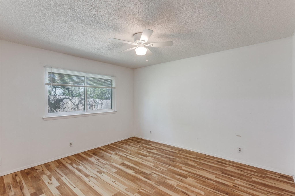 6916 Scenic Brook Dr - Photo 5