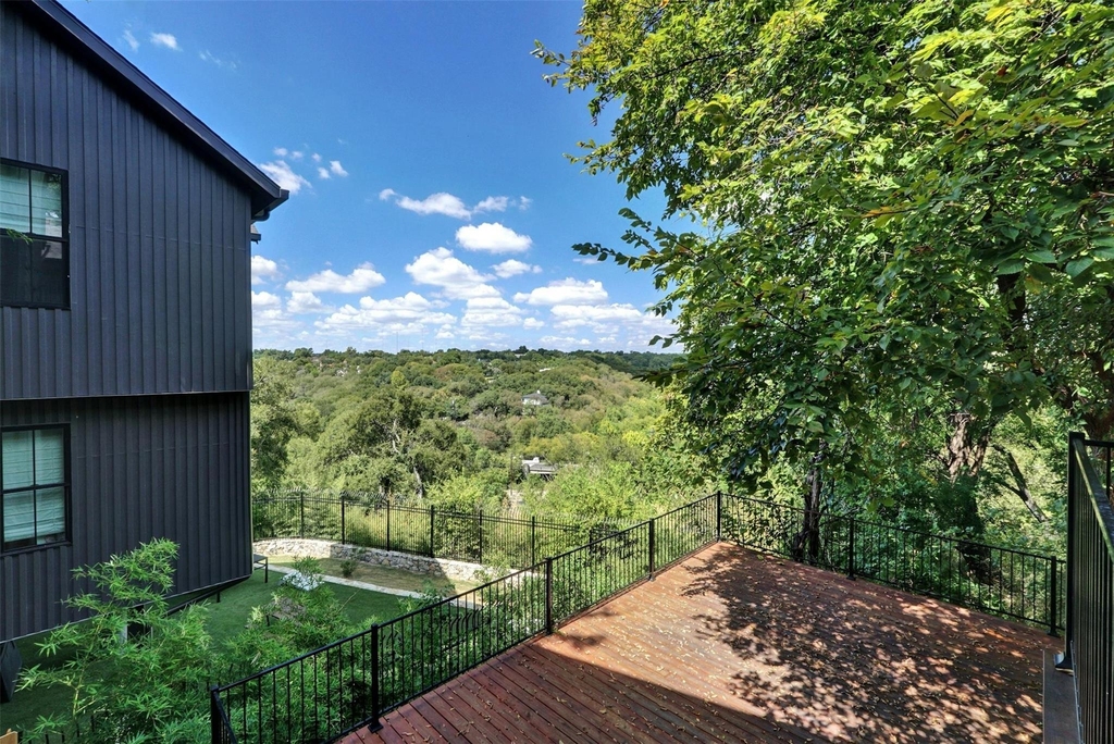 908 Poplar St - Photo 15