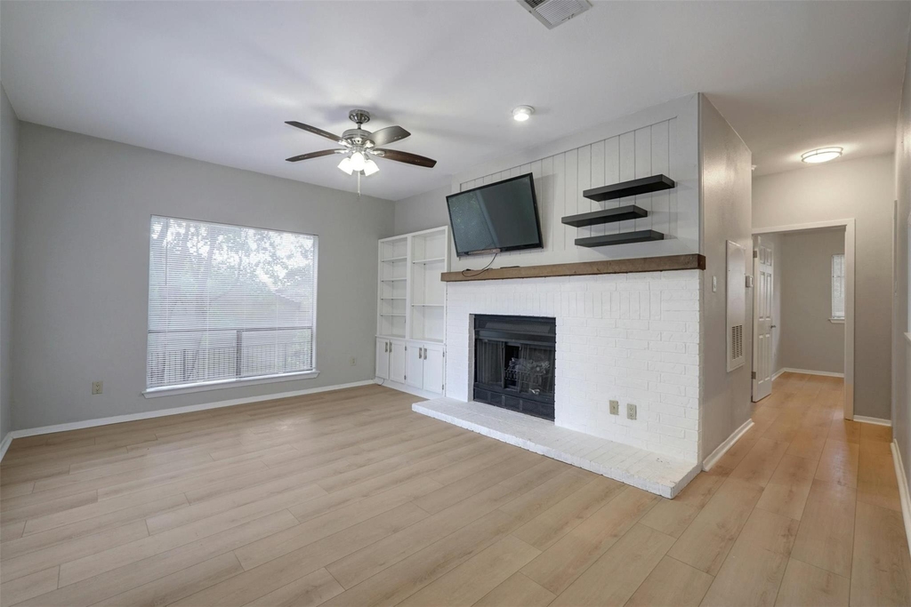 908 Poplar St - Photo 6