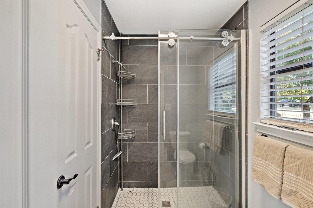 414 Gregg Dr - Photo 15