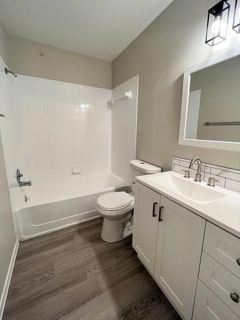 12214 Thompkins Dr - Photo 11
