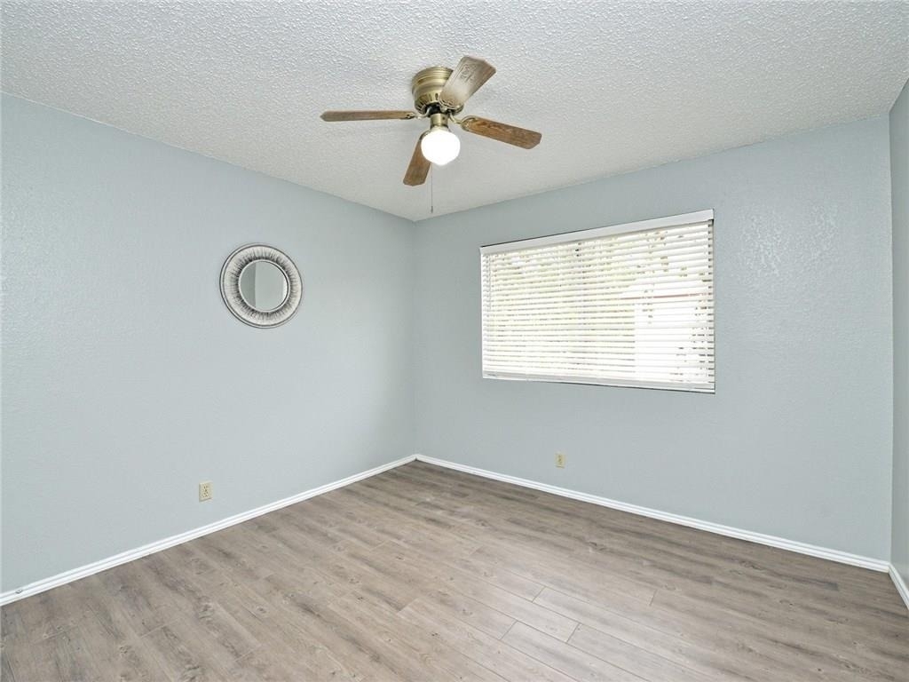 5809 Spring Meadow Rd - Photo 12