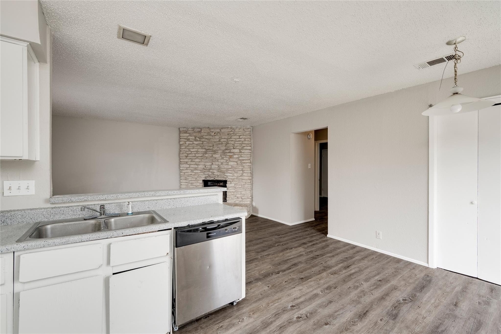 11907 Alpheus Ave - Photo 9