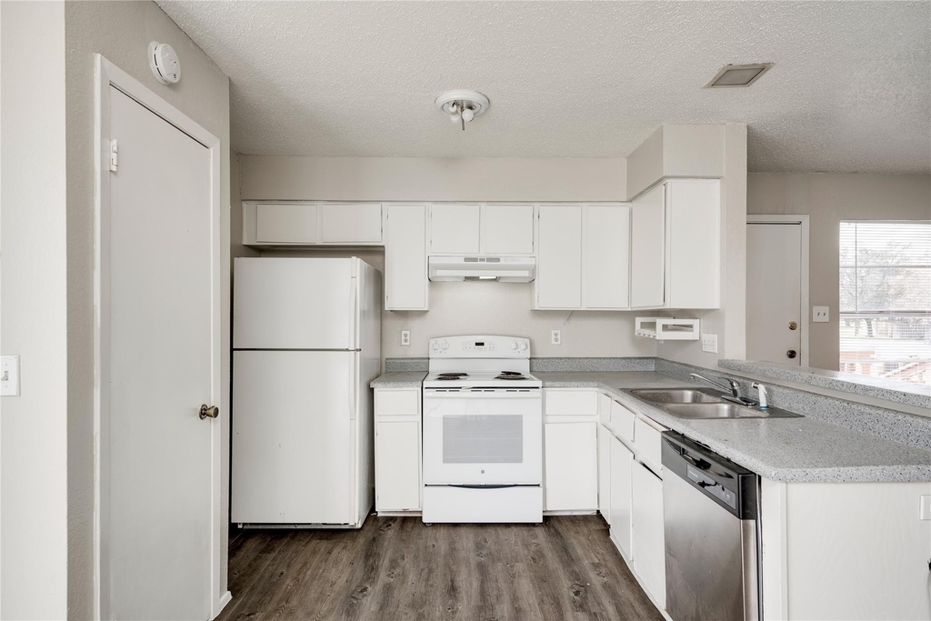 11907 Alpheus Ave - Photo 6