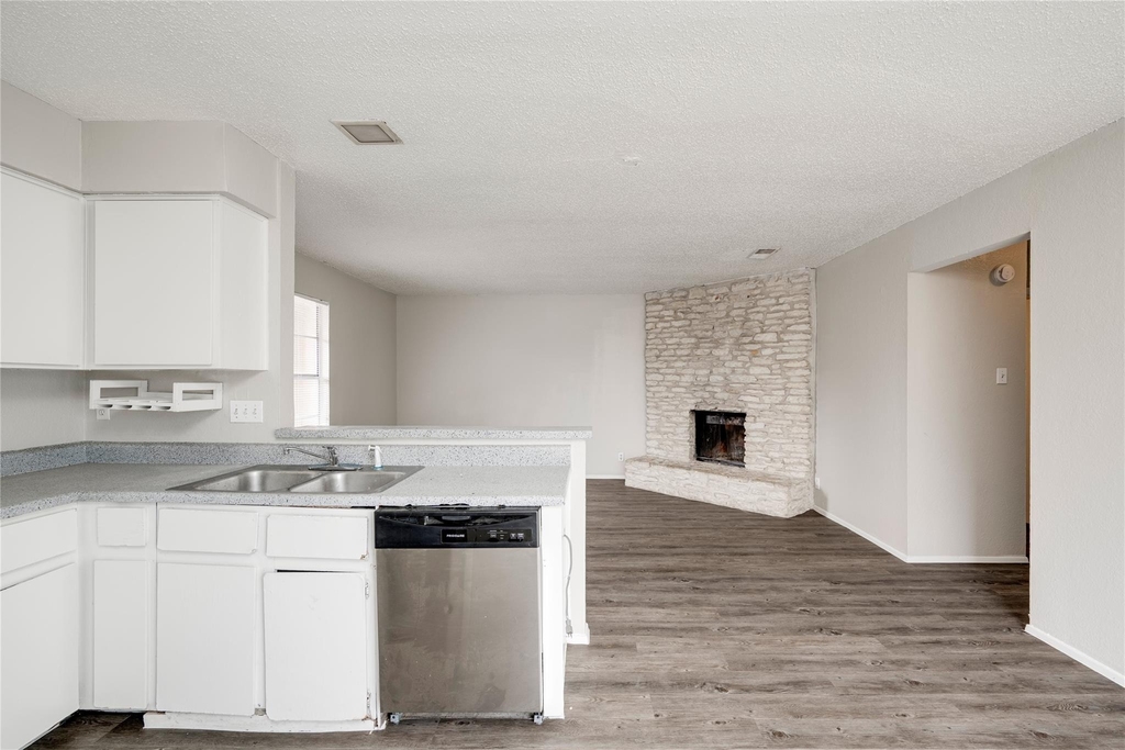 11907 Alpheus Ave - Photo 7